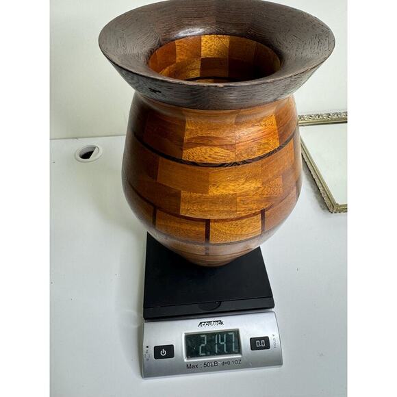 Stunning Large Vintage Segmented Wood Vase - Picture 8 of 8